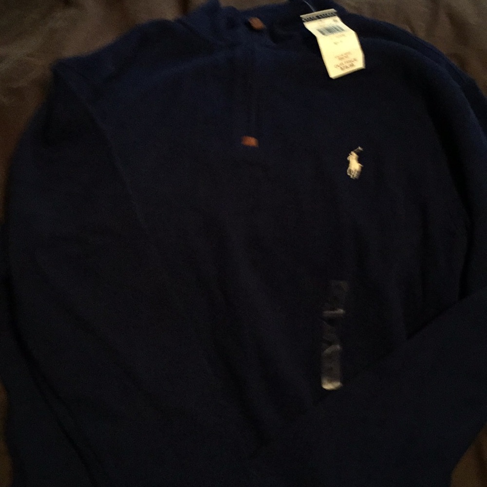 Ralph Lauren half zip pullover size M *new on hold